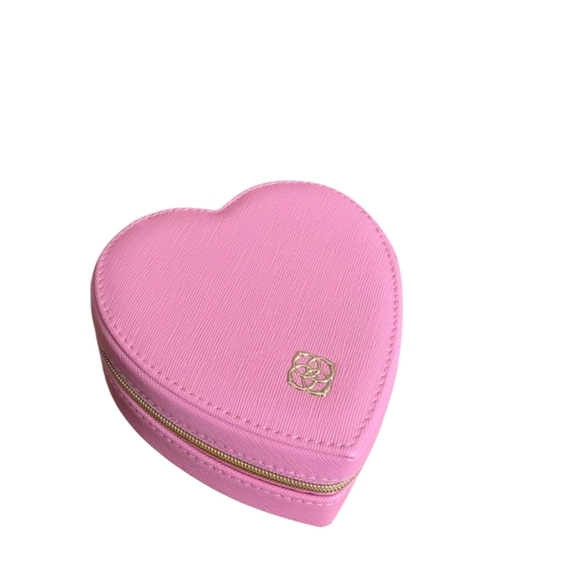 NWT Kendra Scott Heart Shaped Jewelry Case Pink - Picture 10 of 16